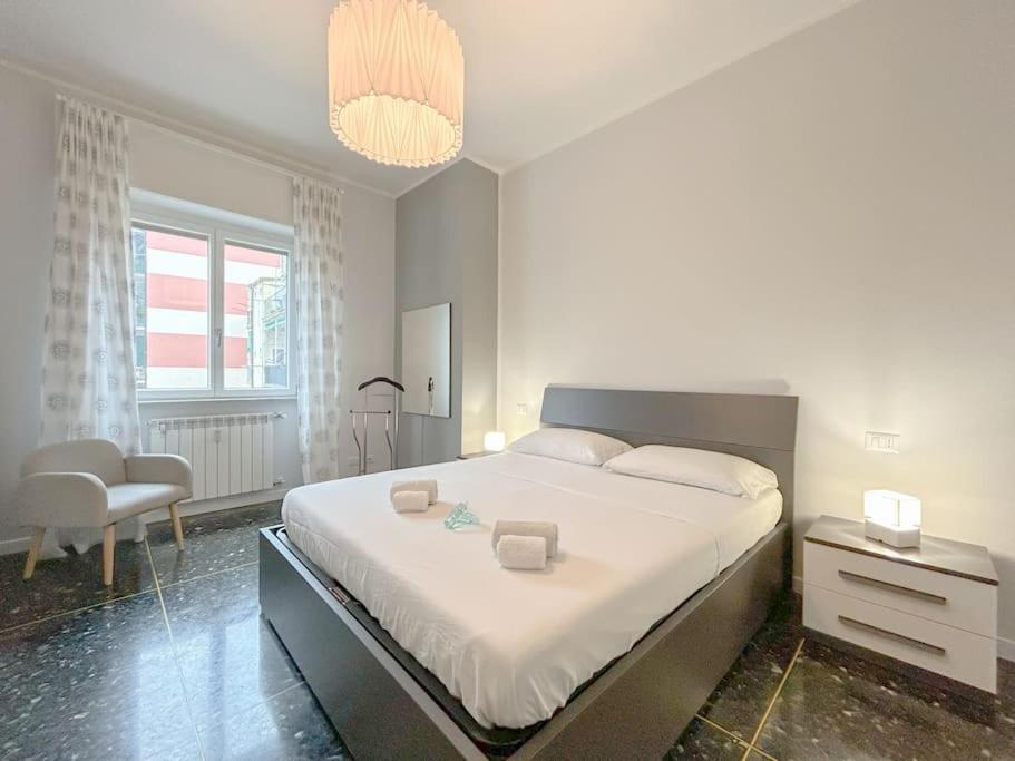 Free Parking - Elegante Casa Con Wifi -Smarttv Apartment Savona Exterior photo