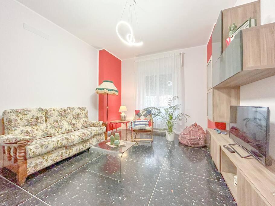 Free Parking - Elegante Casa Con Wifi -Smarttv Apartment Savona Exterior photo