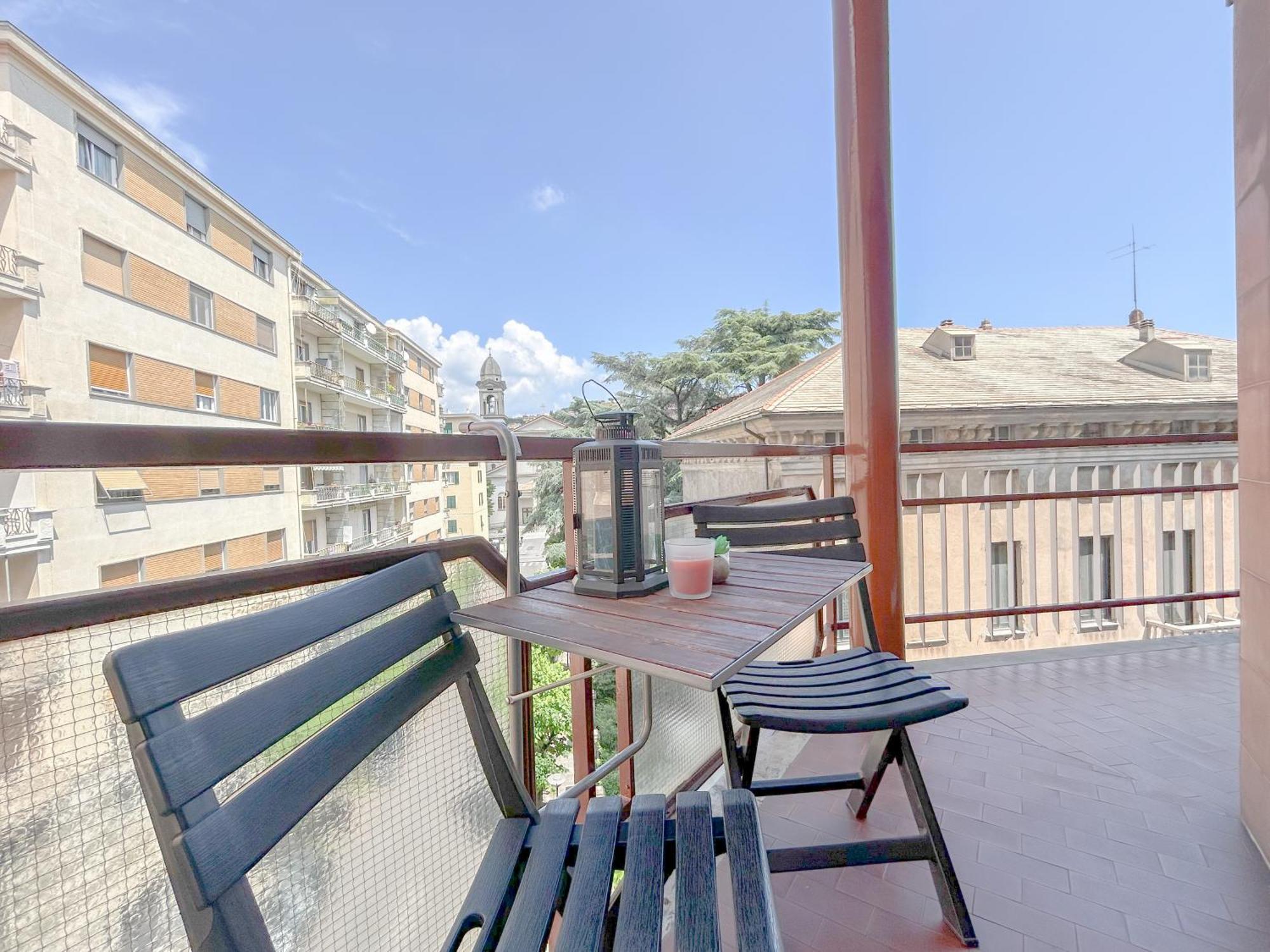Free Parking - Elegante Casa Con Wifi -Smarttv Apartment Savona Exterior photo